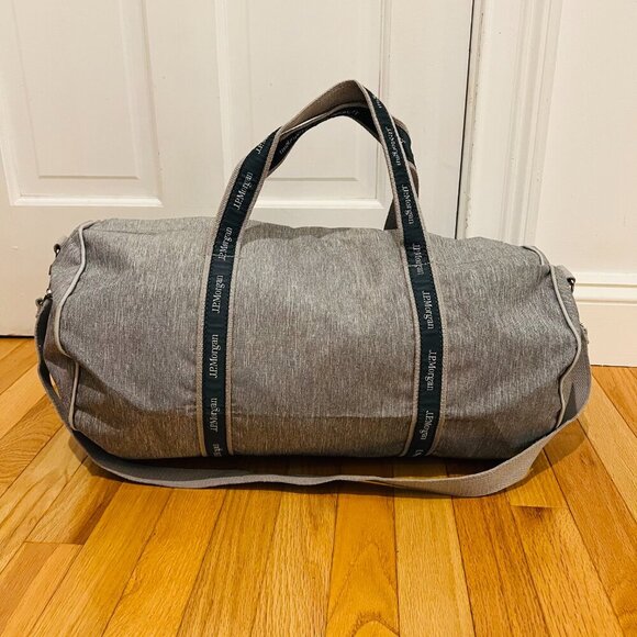 JP Morgan Banker Duffle Bag NEW, Authentic VERY RARE~! - Picture 2 of 7